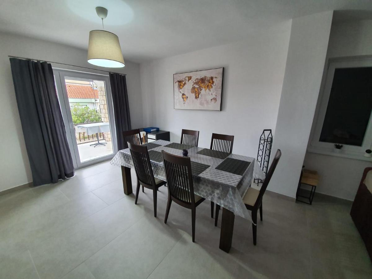 Vila Beleca Krk - Apartments Rest & Sea Krk Town Εξωτερικό φωτογραφία