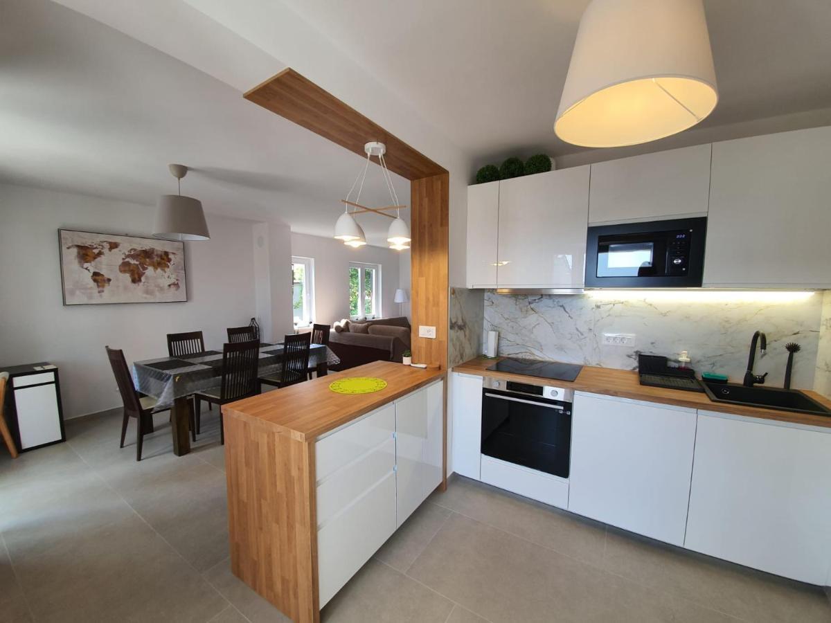 Vila Beleca Krk - Apartments Rest & Sea Krk Town Εξωτερικό φωτογραφία