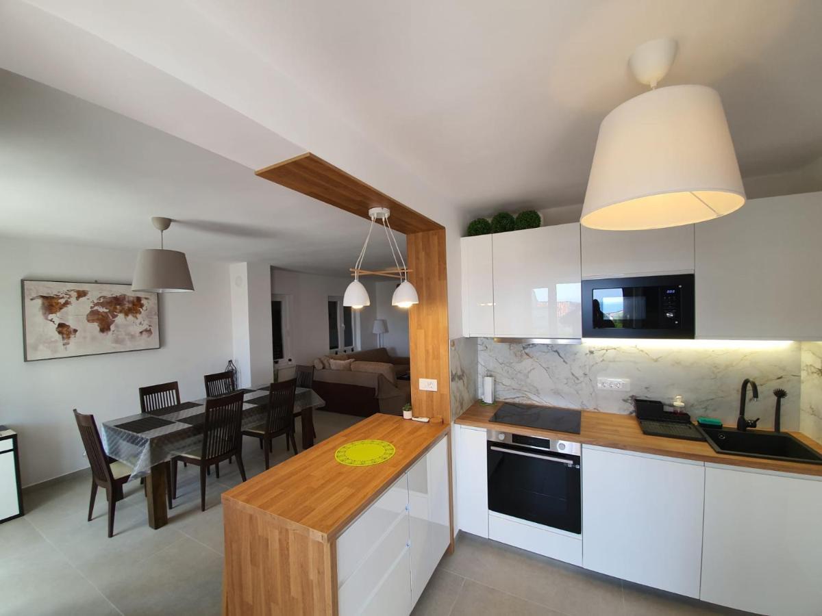 Vila Beleca Krk - Apartments Rest & Sea Krk Town Εξωτερικό φωτογραφία