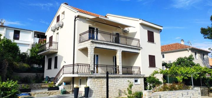 Vila Beleca Krk - Apartments Rest & Sea Krk Town Εξωτερικό φωτογραφία